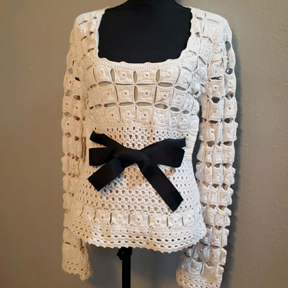 Gaby & Eden Crocheted, Knit Back Top Size Large
